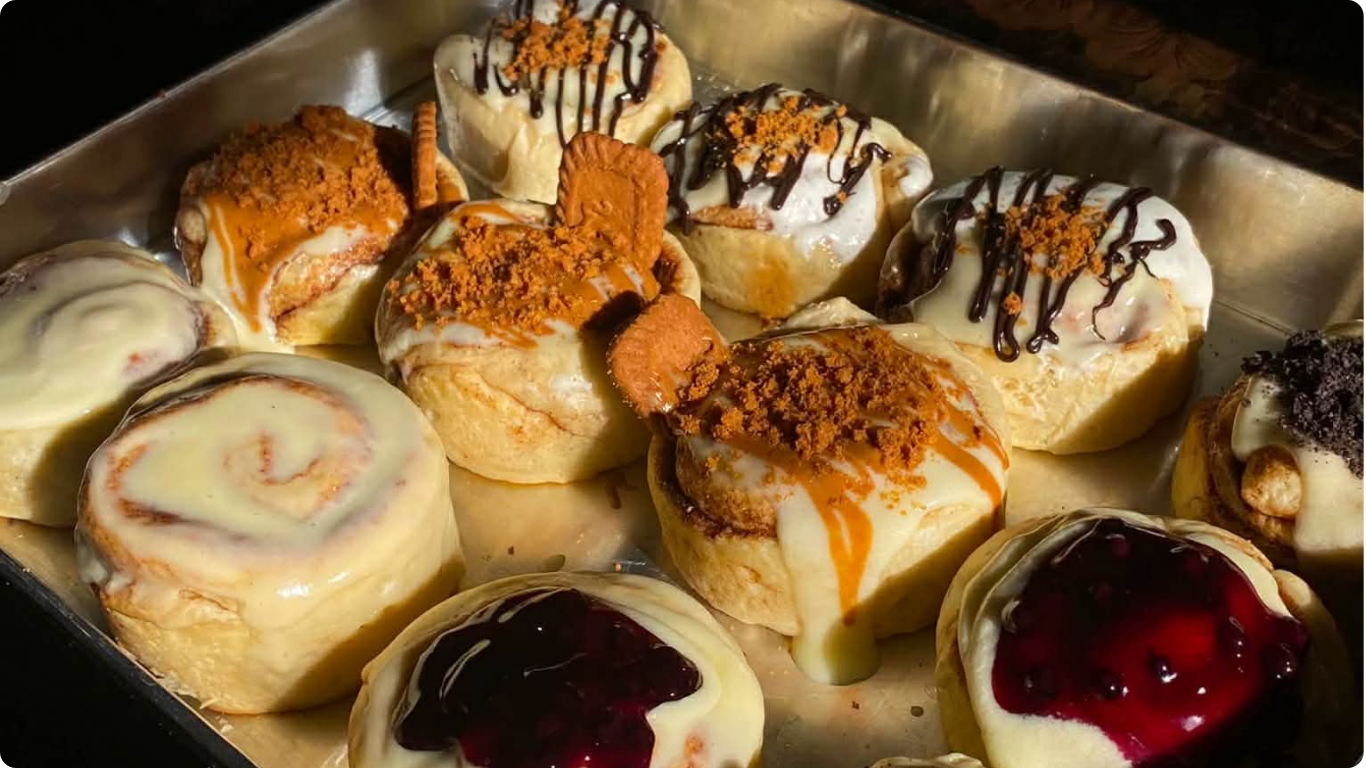 Tiravie Cinnamon Rolls